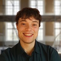 Portraitfoto Aron Oehler